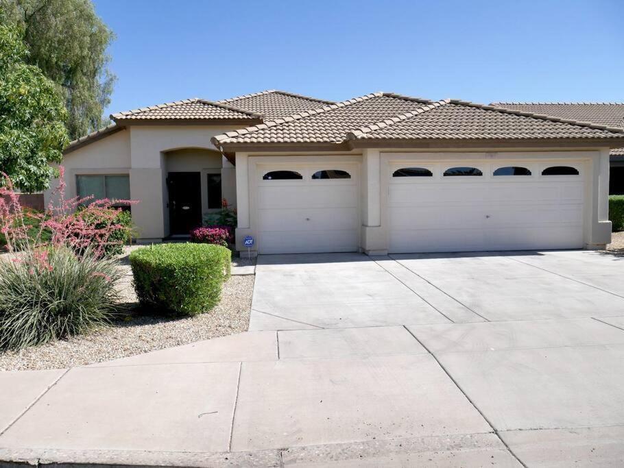 Bright & Fresh Oasis Near Goodyear Ballpark Exterior foto